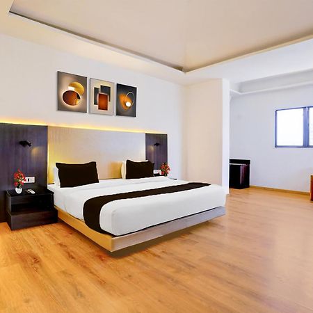 Super Townhouse Bombay Exhibition Centre Goregaon Extérieur photo