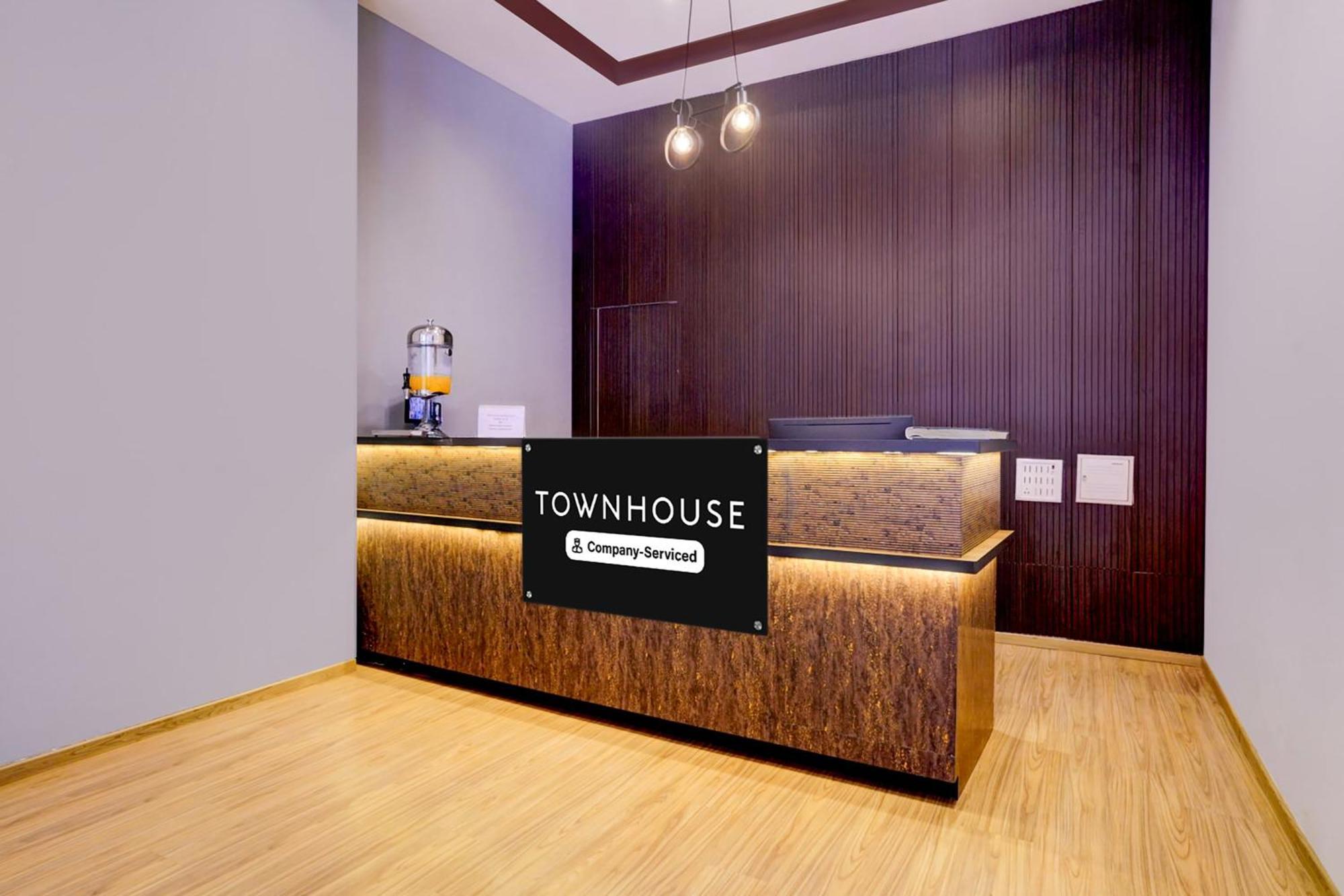 Super Townhouse Bombay Exhibition Centre Goregaon Extérieur photo