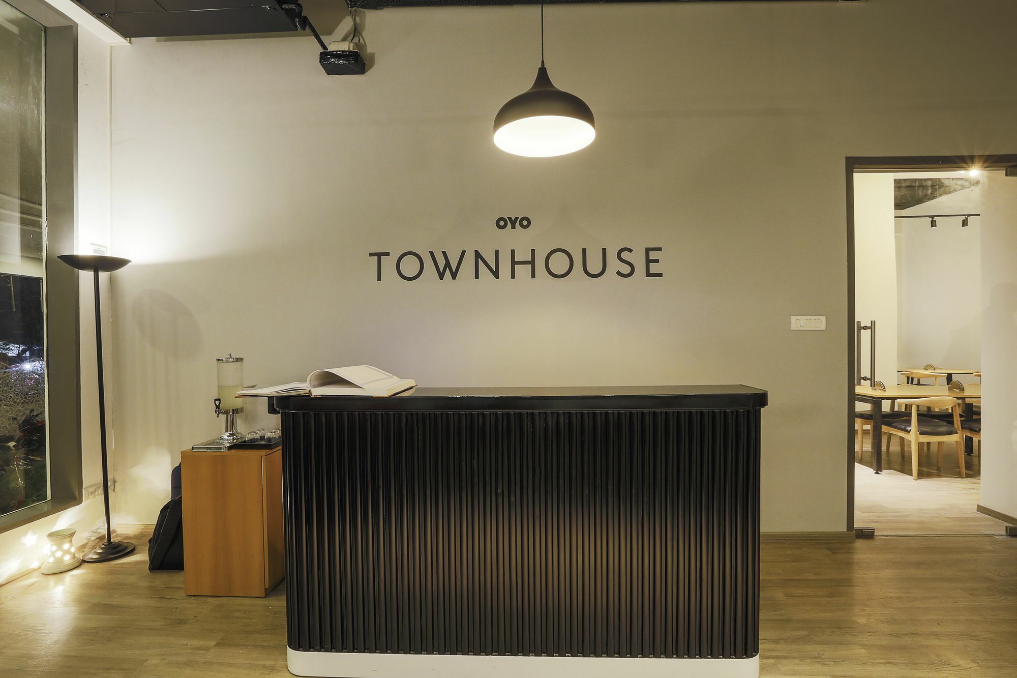 Super Townhouse Bombay Exhibition Centre Goregaon Extérieur photo